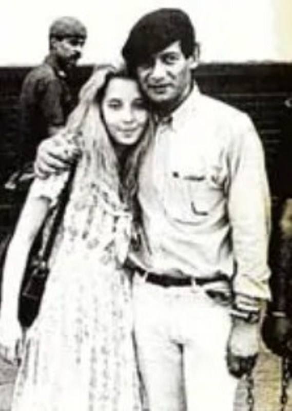Charles-Sobhraj-with-his-daughter-Muriel-Anouk