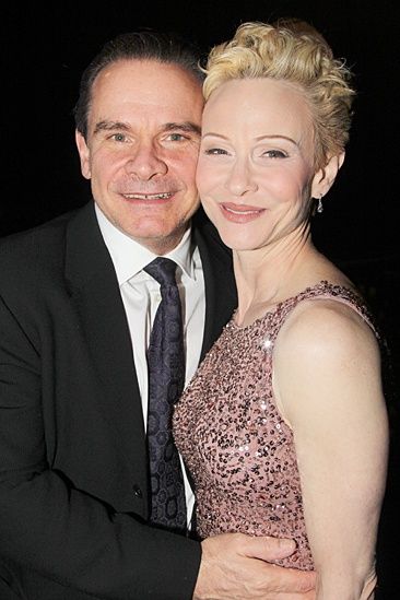 Peter-Scolari and his wife